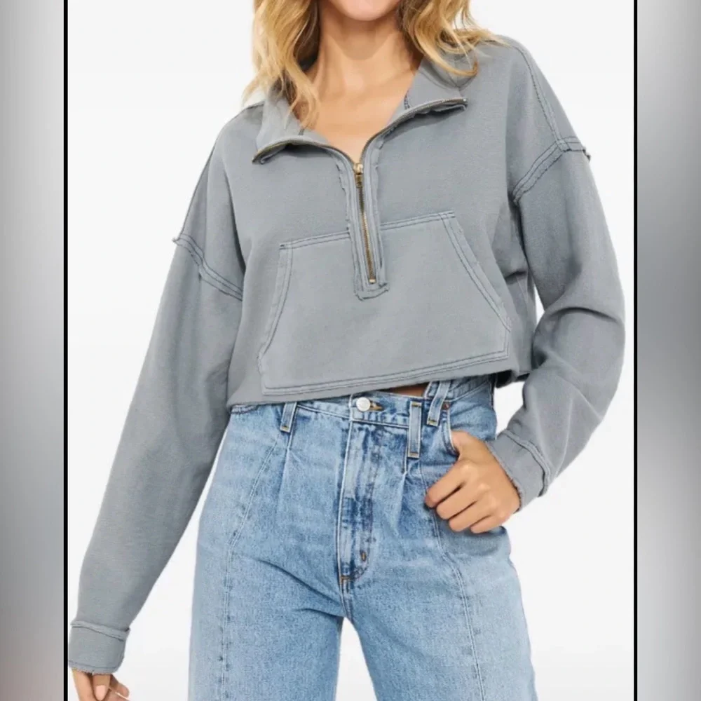 We the Free Cropped Half Zip Sweatshirt Frayed Trim Seams Cotton Size M